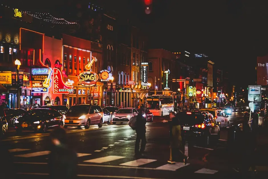 Best Nashville Vacation Homes Near Broadway: Where to Stay for the Ultimate Experience